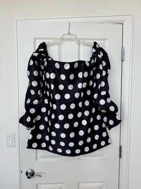 PrettyLittleThing Black and White Polka Dot Puff Sleeve Blouse